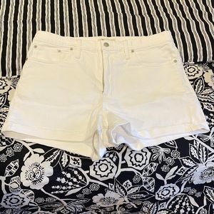 Madewell High-Rise Denim Shorts in Tile White cuff raw hem Jean shorts 32